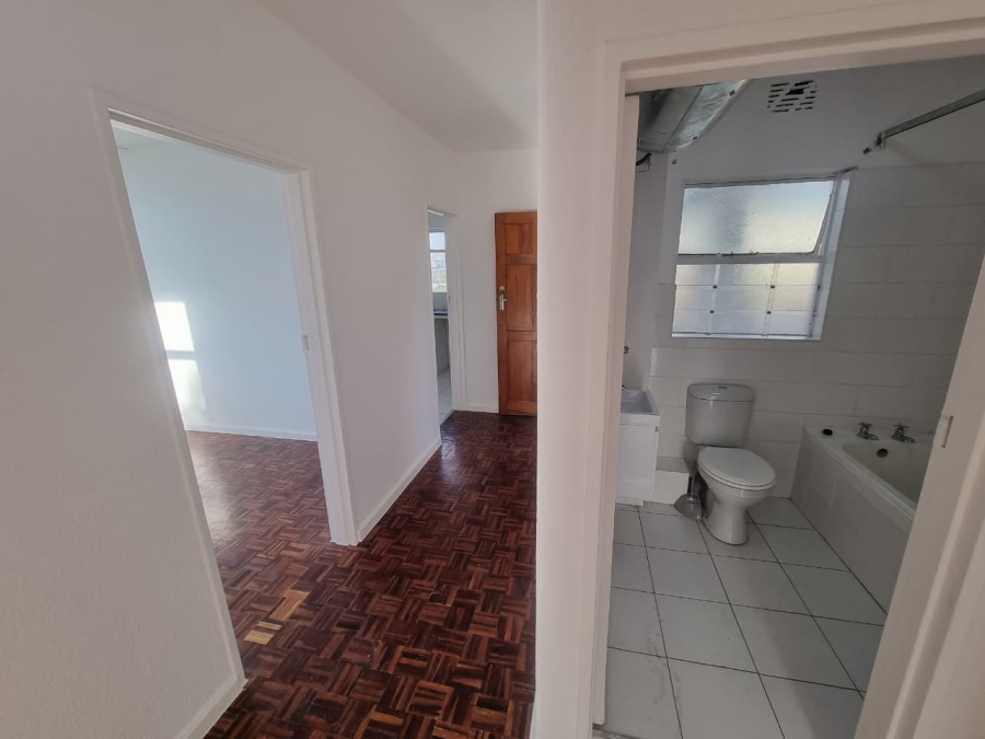 To Let 2 Bedroom Property for Rent in Tamboerskloof Western Cape